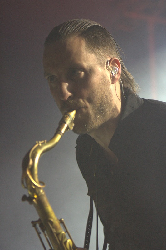 asymmetry igor sax 2